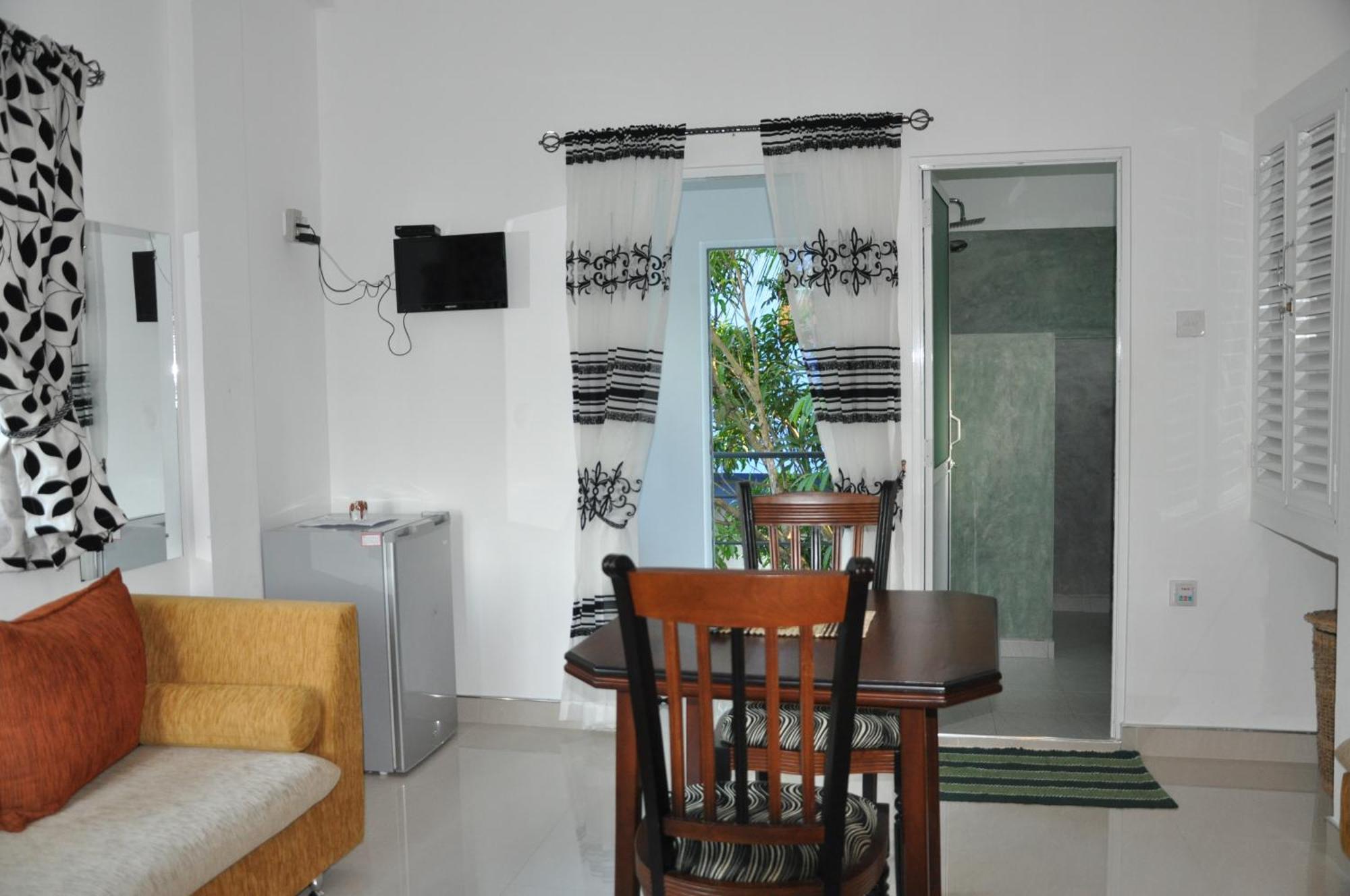 Bed and Breakfast The Fence Bentota Esterno foto